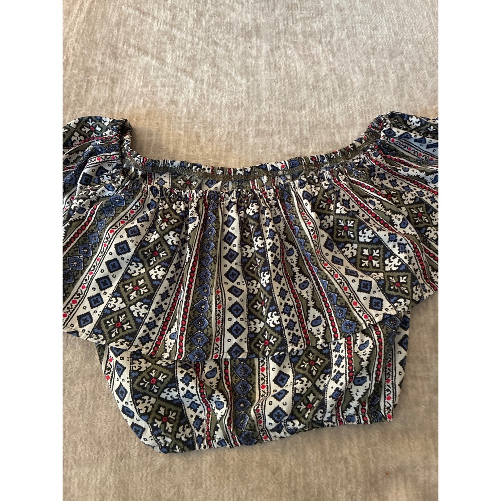 Hollister Boho Off The Shoulder Crop Top XS Geometric Print‎ blouse